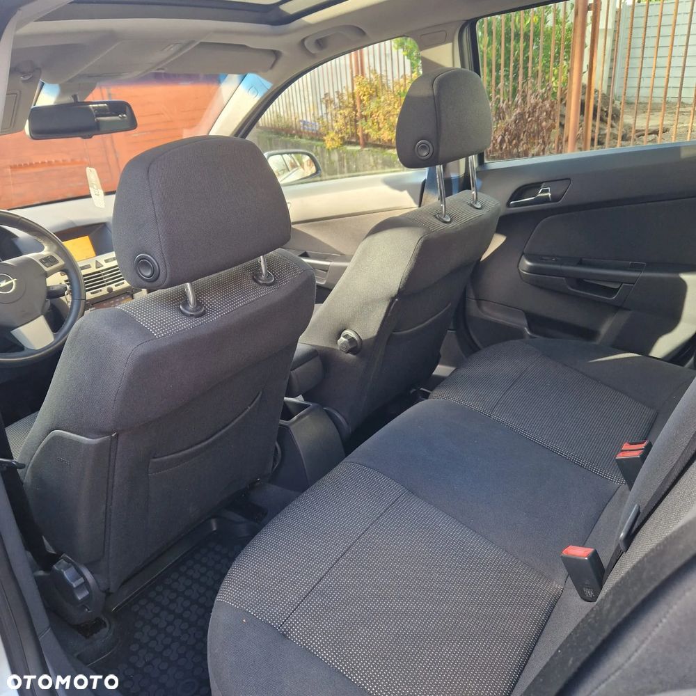 Opel Astra - 20