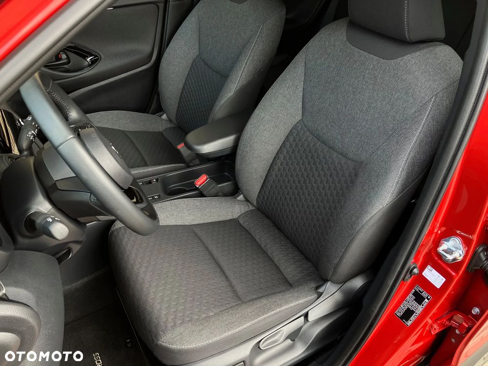 Toyota Yaris Cross Hybrid 1.5 Style - 39