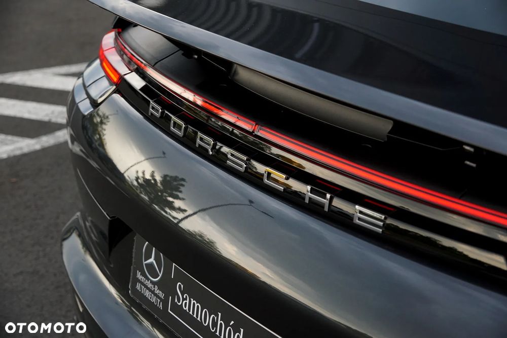 Porsche Panamera 4 - 9