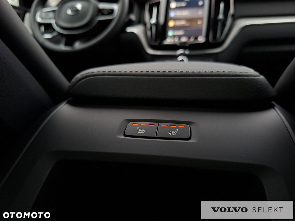 Volvo XC 60 - 28