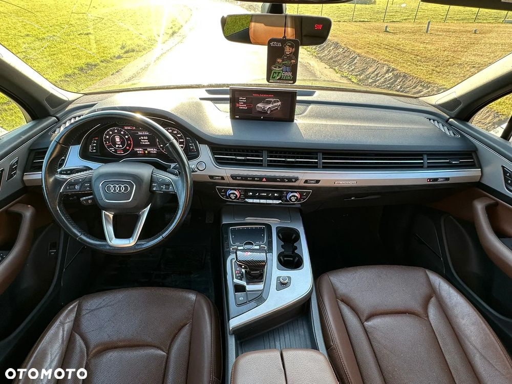 Audi Q7 3.0 TFSI Quattro Tiptronic - 14