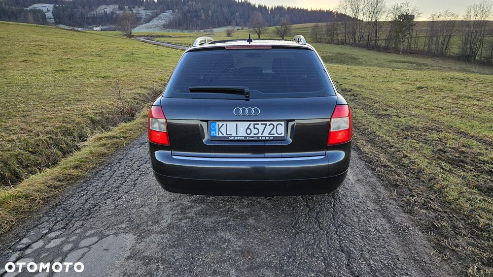 Audi A4 Avant - 22