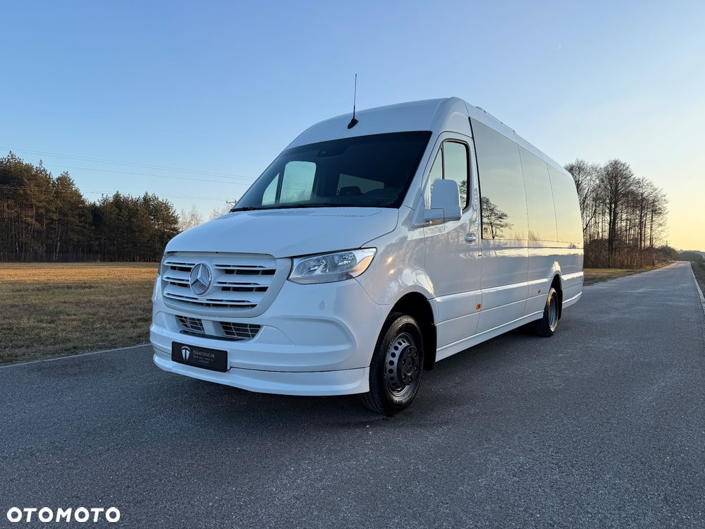 Mercedes-Benz Sprinter 517 - 5