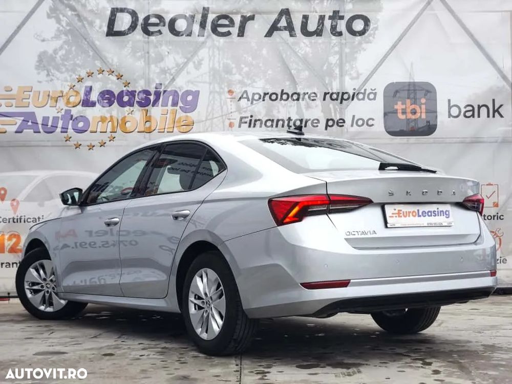 Skoda Octavia 2.0 TDI Ambition - 8