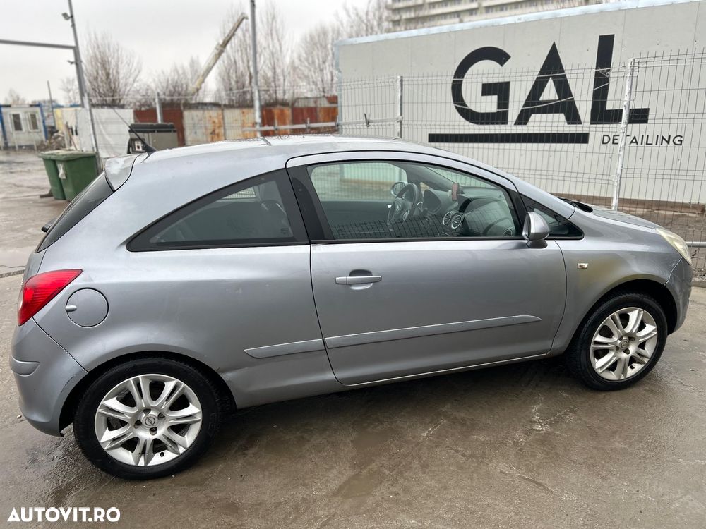 Opel Corsa - 4