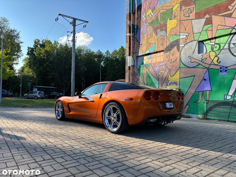 Chevrolet Corvette - 1