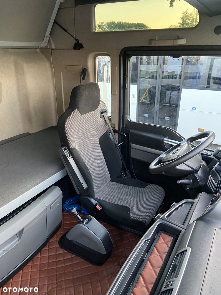 MAN TGX - 15