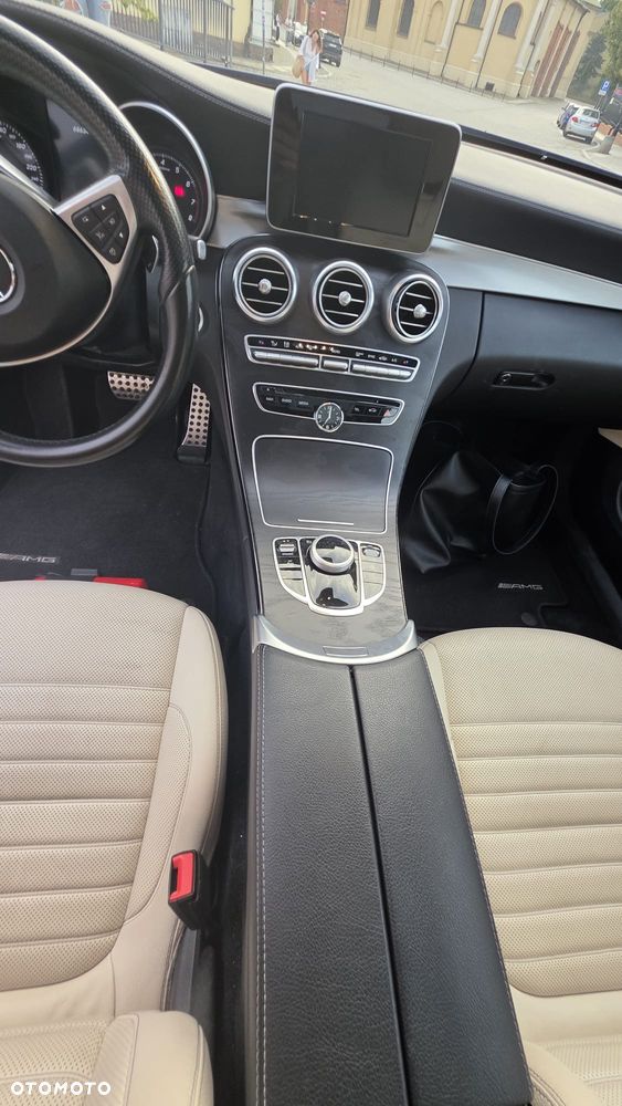 Mercedes-Benz Klasa C 200 7G-TRONIC - 16