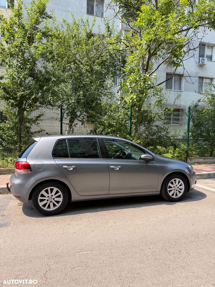 Volkswagen Golf 1.6 TDI BlueMotion Technology Comfortline - 4