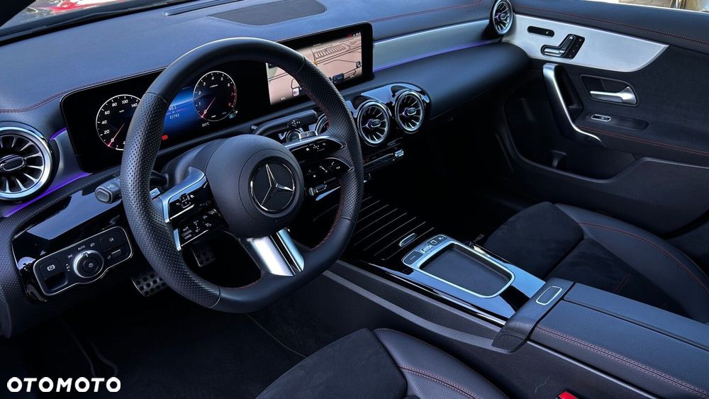 Mercedes-Benz CLA 200 mHEV AMG Line 7G-DCT - 11