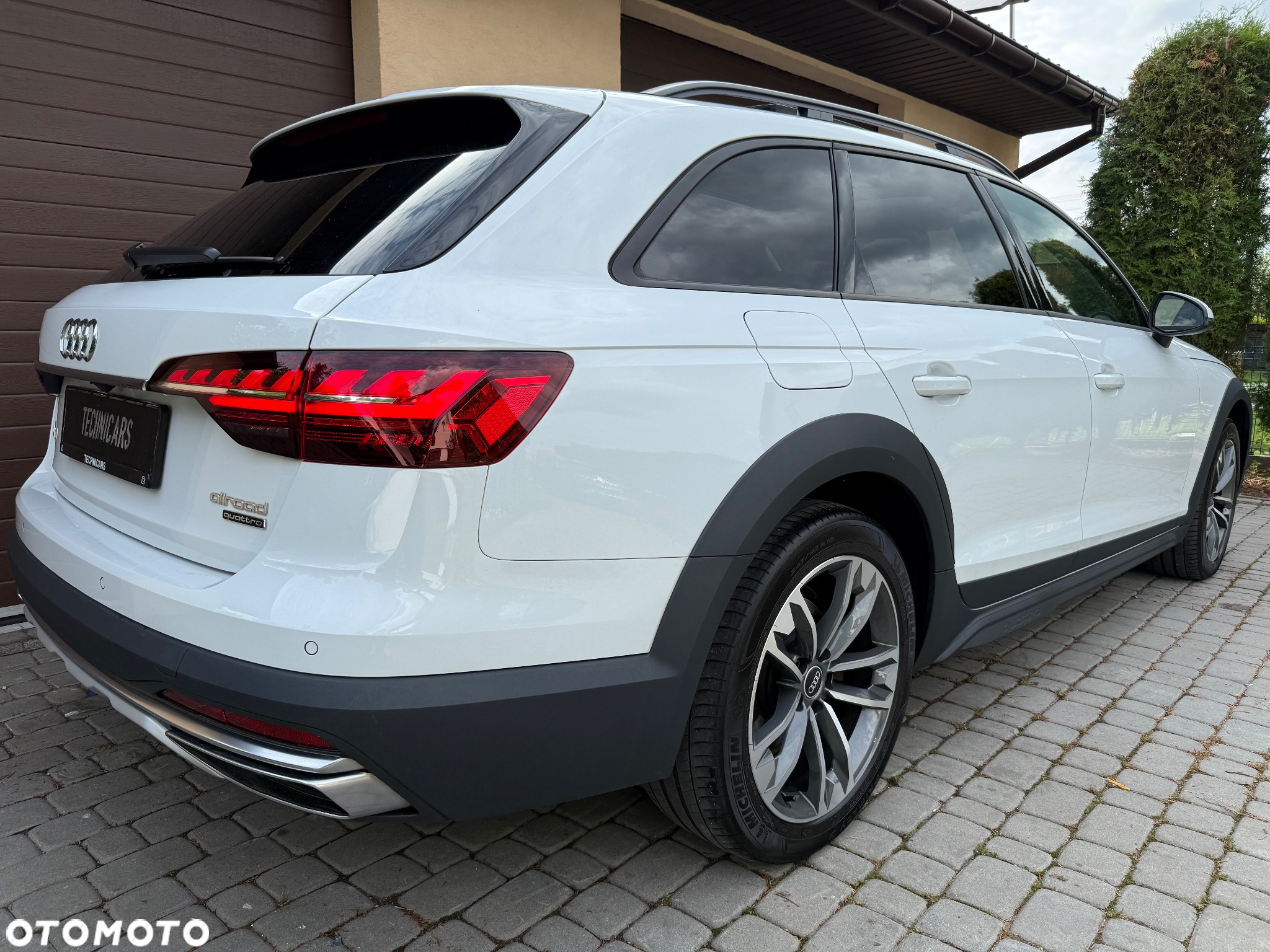 Audi A4 Allroad quattro 40 TDI S tronic - 11