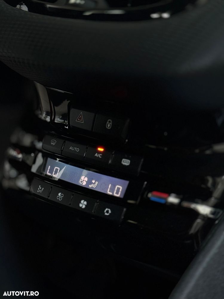 Peugeot 2008 PureTech 82 Allure - 13