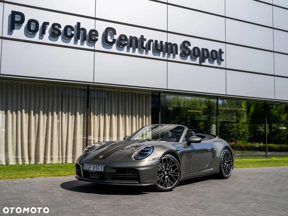 Porsche 911 Carrera - 1