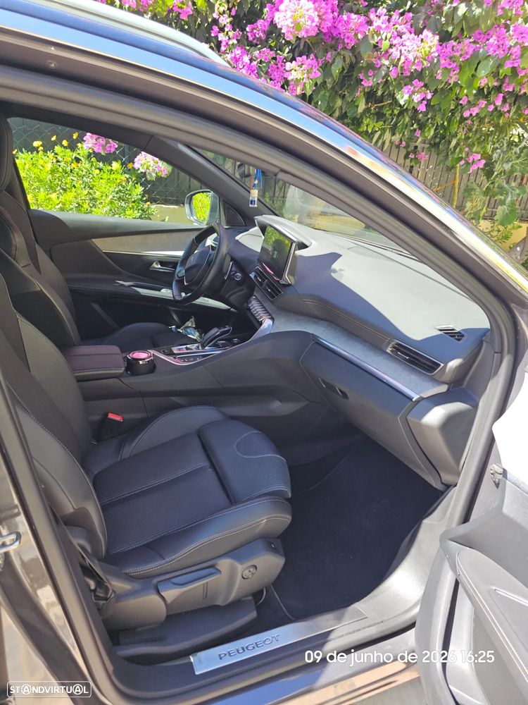 Peugeot 3008 1.2 PureTech GT Pack EAT8 - 14