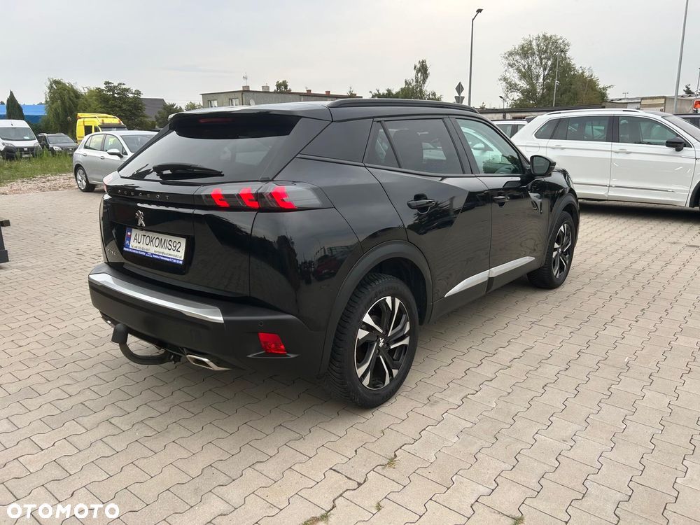 Peugeot 2008 1.2 PureTech Active Pack S&S - 6