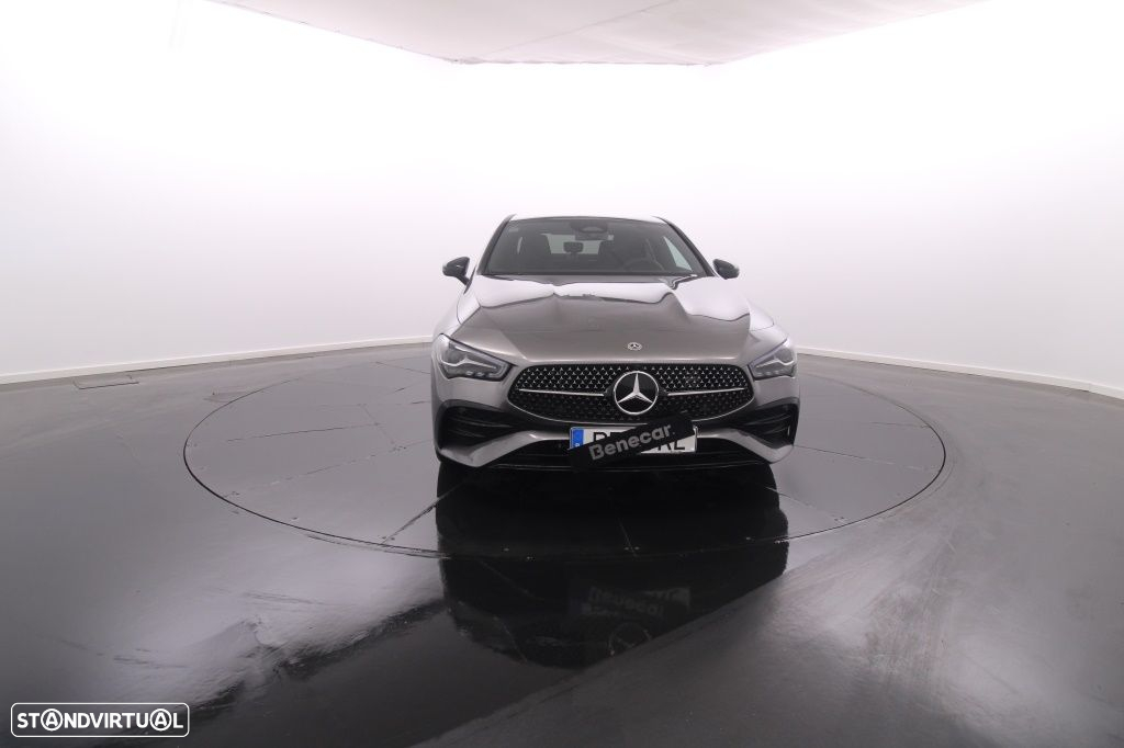 Mercedes-Benz CLA 250 e AMG Line - 12