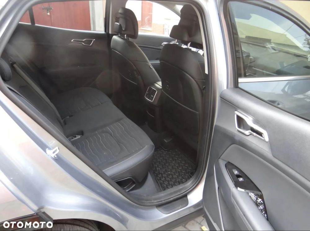 Kia Sportage - 16