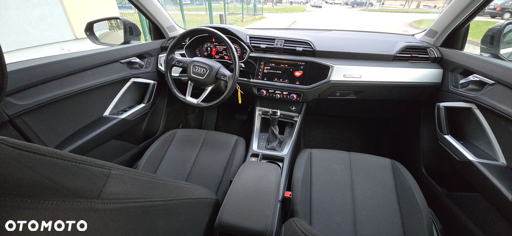 Audi Q3 2.0 TDI S tronic design - 6