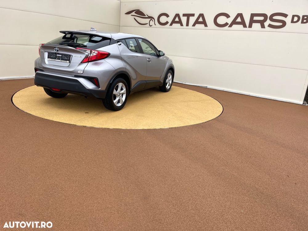 Toyota C-HR - 16