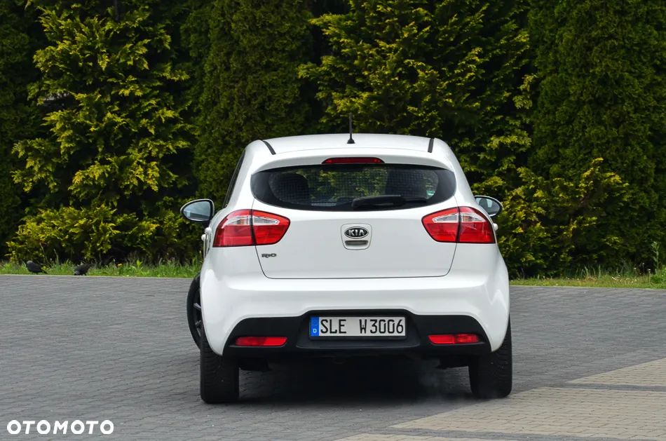 Kia Rio 1.4 Spirit - 13