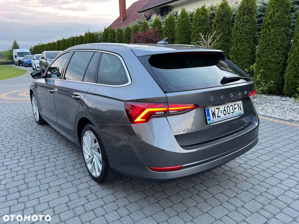 Skoda Octavia 2.0 TDI Style DSG - 11