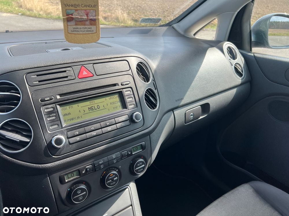 Volkswagen Golf 1.6 Goal - 12