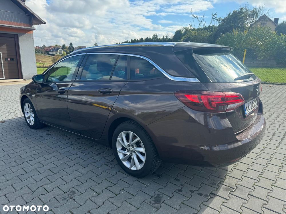 Opel Astra 1.4 Turbo Business - 10