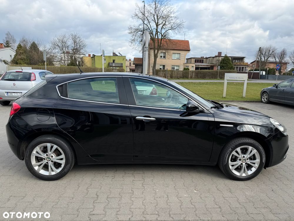 Alfa Romeo Giulietta 1.4 TB Distinctive - 4