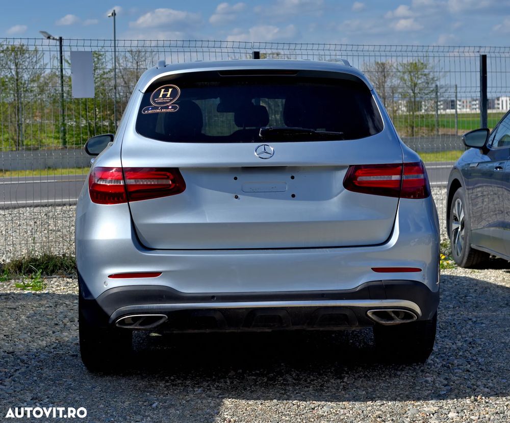Mercedes-Benz GLC - 14