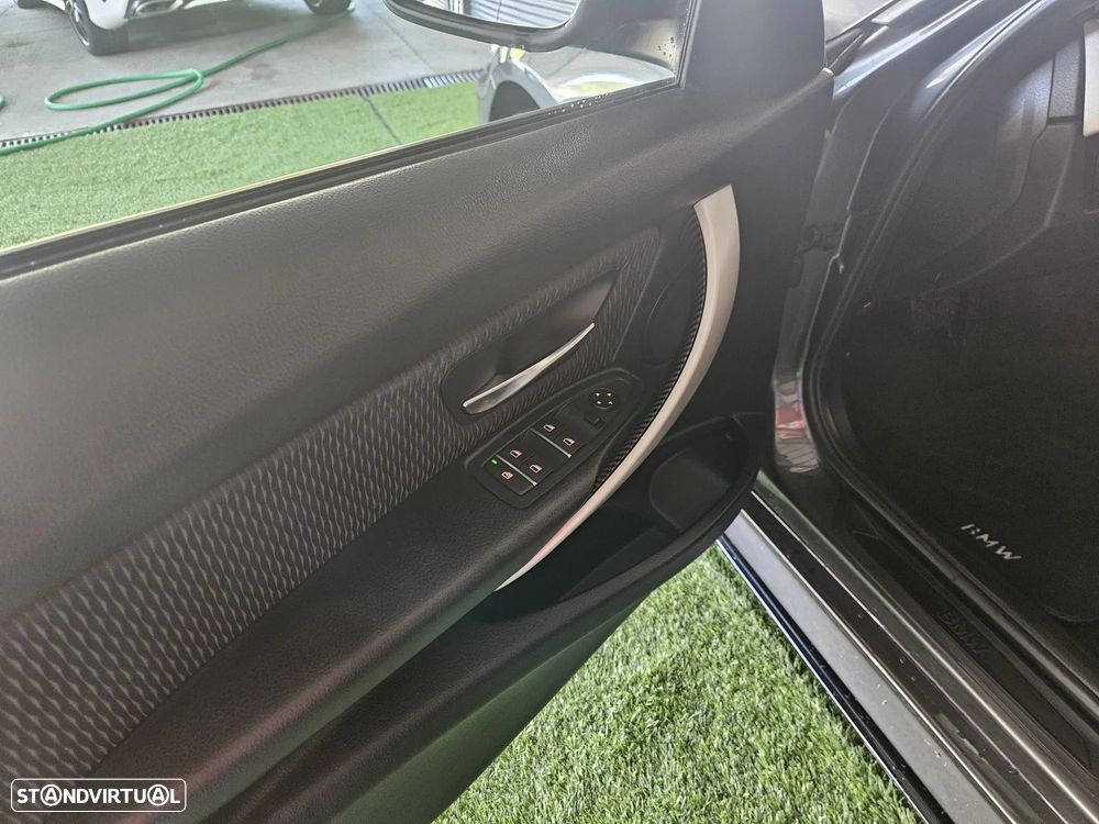BMW 318 d Pack M Auto - 14