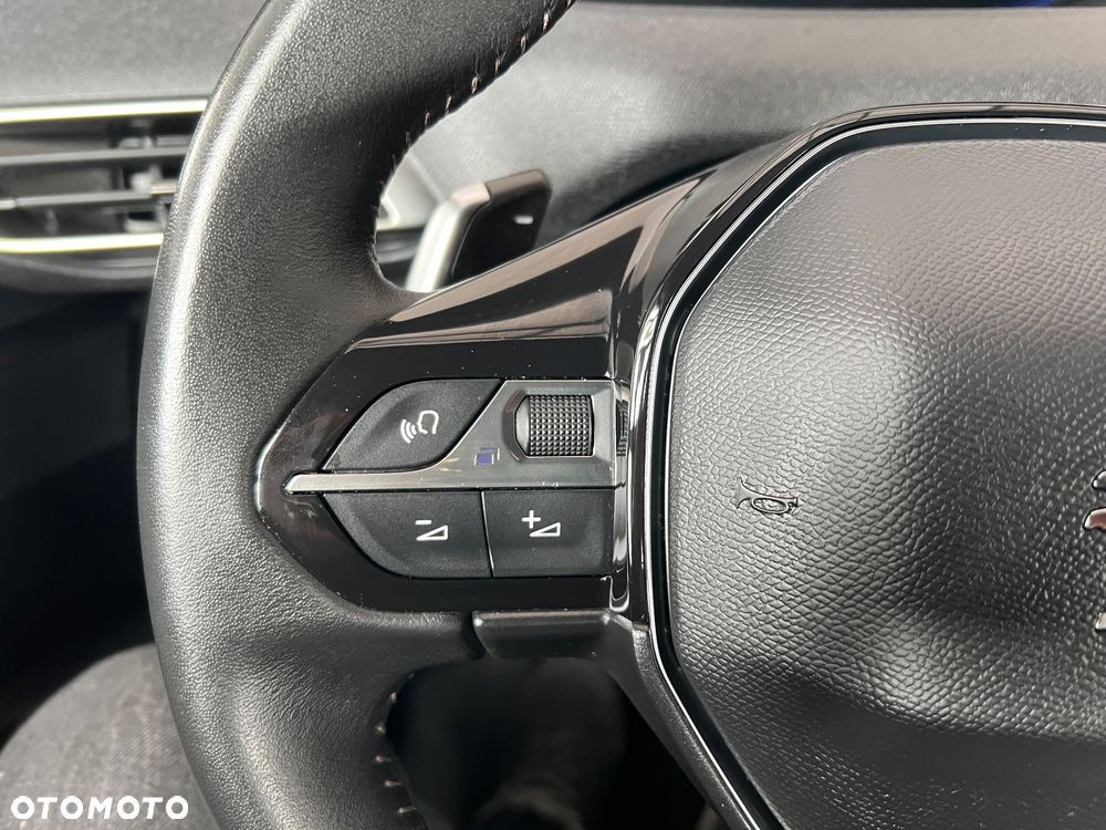 Peugeot 3008 BlueHDi 130 Stop & Start EAT8 Allure Business-Paket - 30