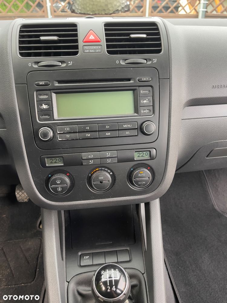 Volkswagen Golf - 20