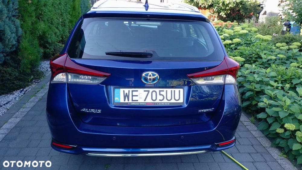 Toyota Auris Hybrid 135 Premium - 6