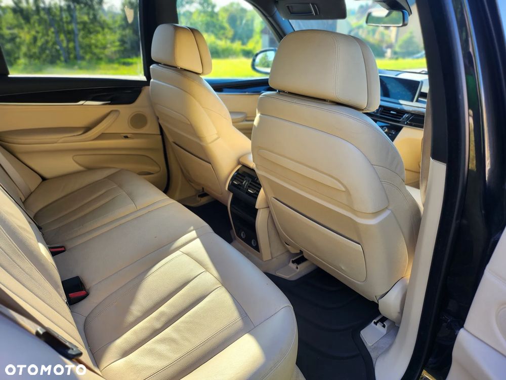 BMW X5 xDrive40d - 18