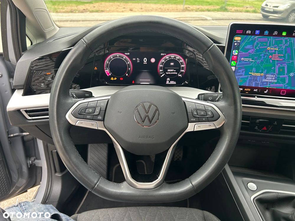 Volkswagen Golf 1.5 TSI Life Plus - 32