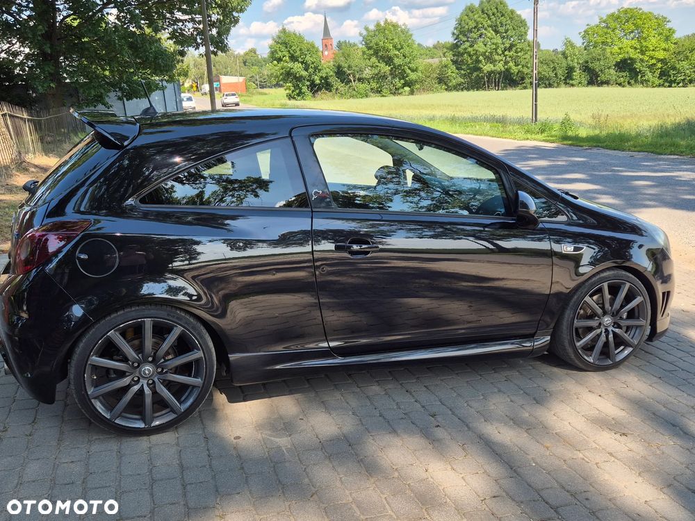 Opel Corsa 1.6 T OPC - 13