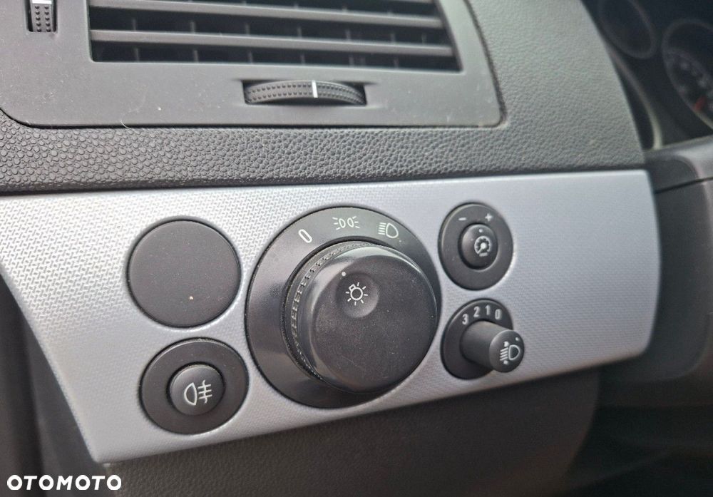 Opel Astra - 29