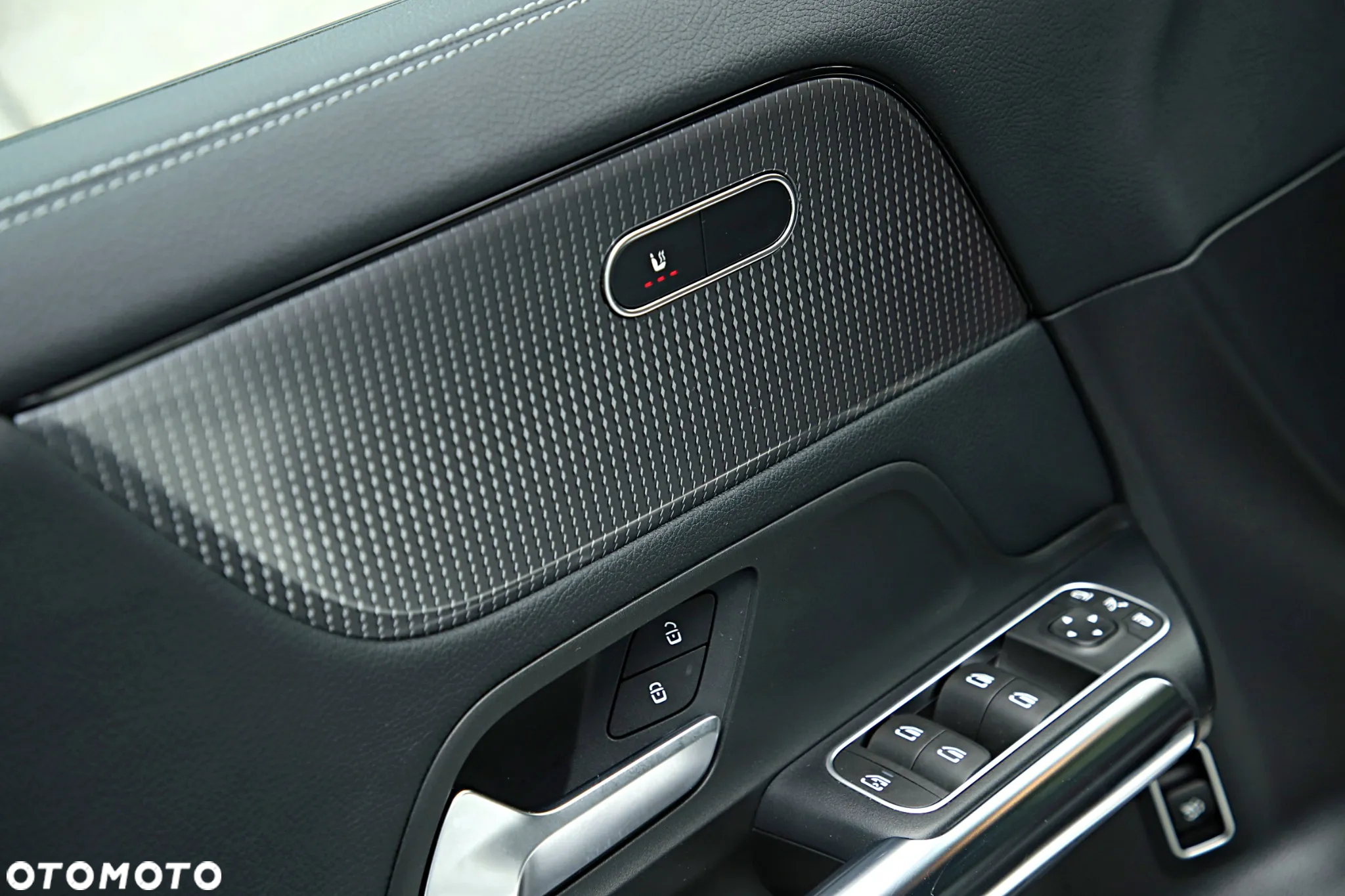 Mercedes-Benz GLA 200 Style - 20
