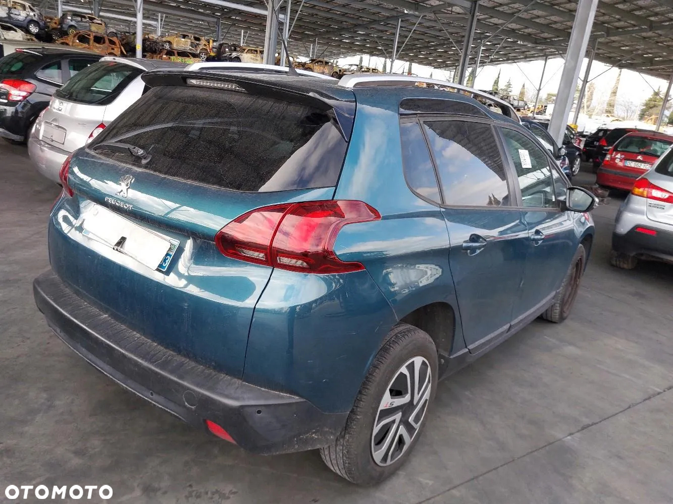 Peugeot 2008 1.2 Pure Tech Style - 7