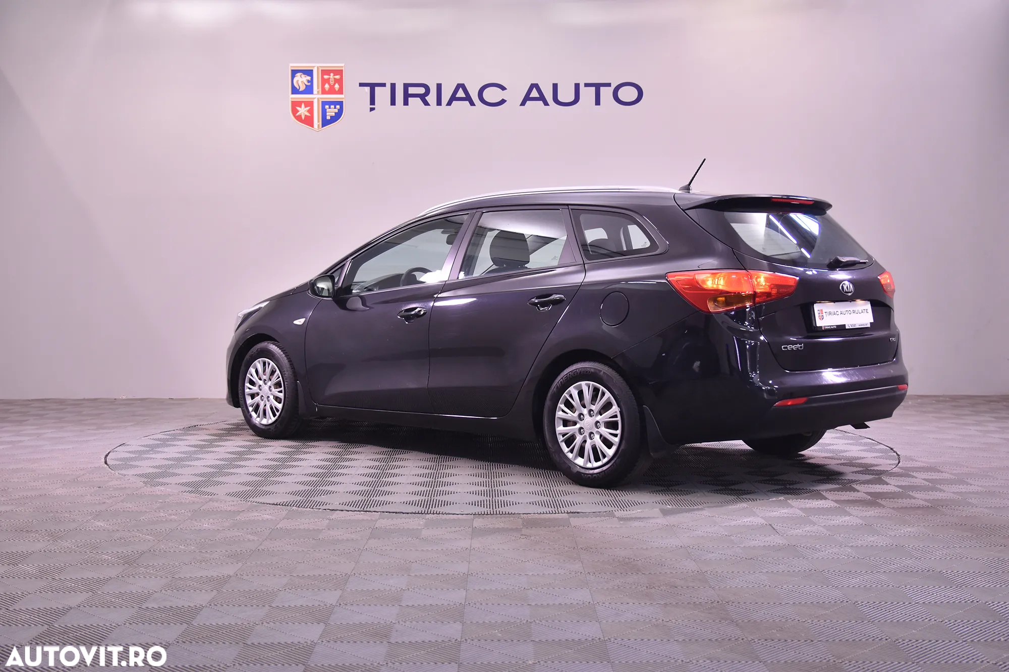 Kia Ceed - 3