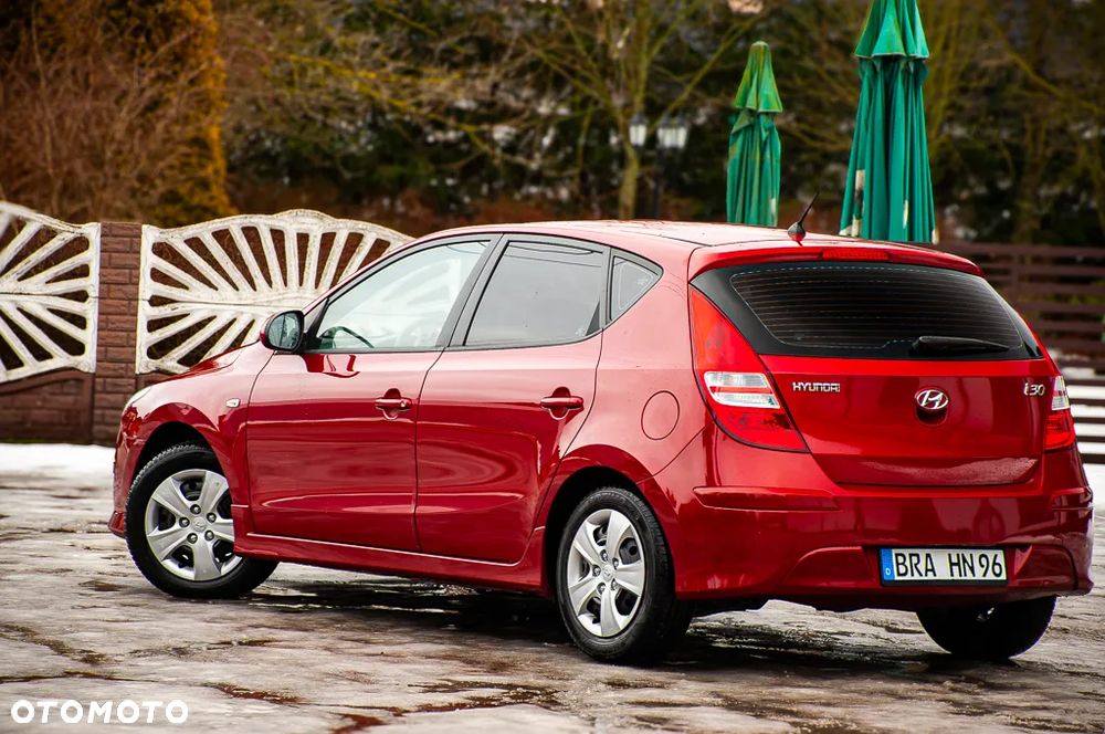 Hyundai i30 1.4 Edition 20 - 18