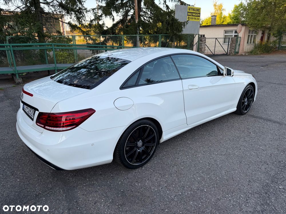 Mercedes-Benz Klasa E 250 7G-TRONIC - 5