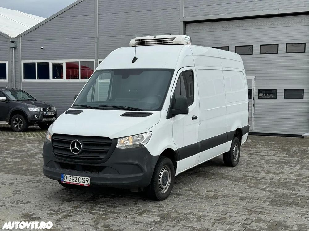 Mercedes-Benz SPRINTER - 1