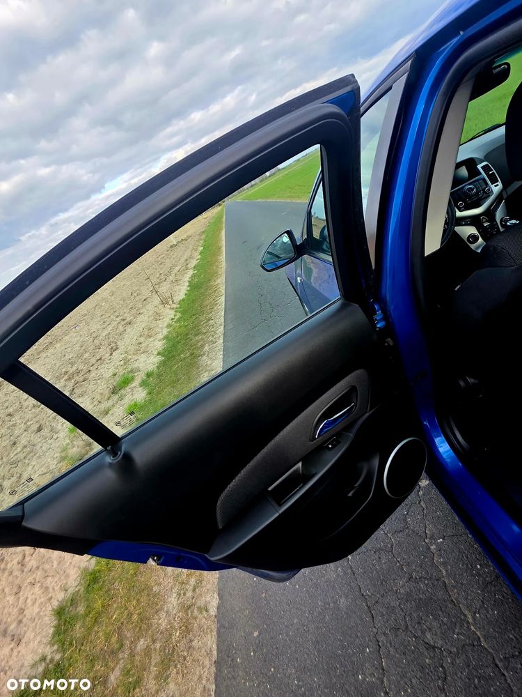 Chevrolet Cruze 2.0 VDCi LTZ - 17