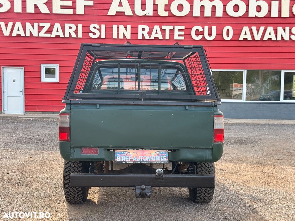 Toyota Hilux - 4