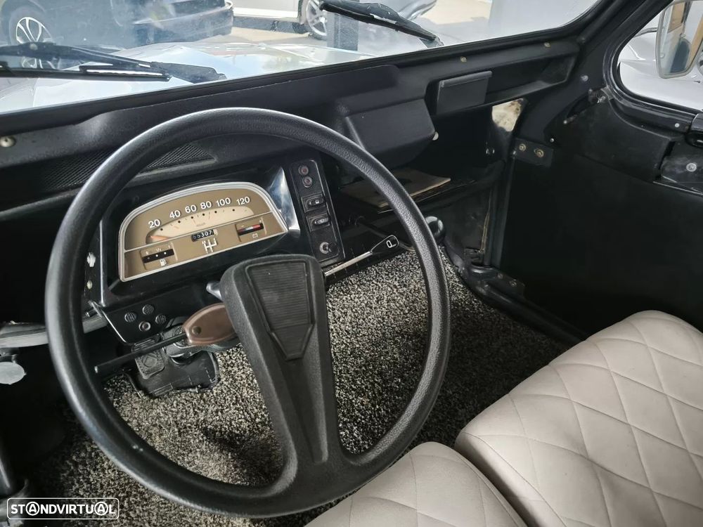 Citroën 2CV - 17