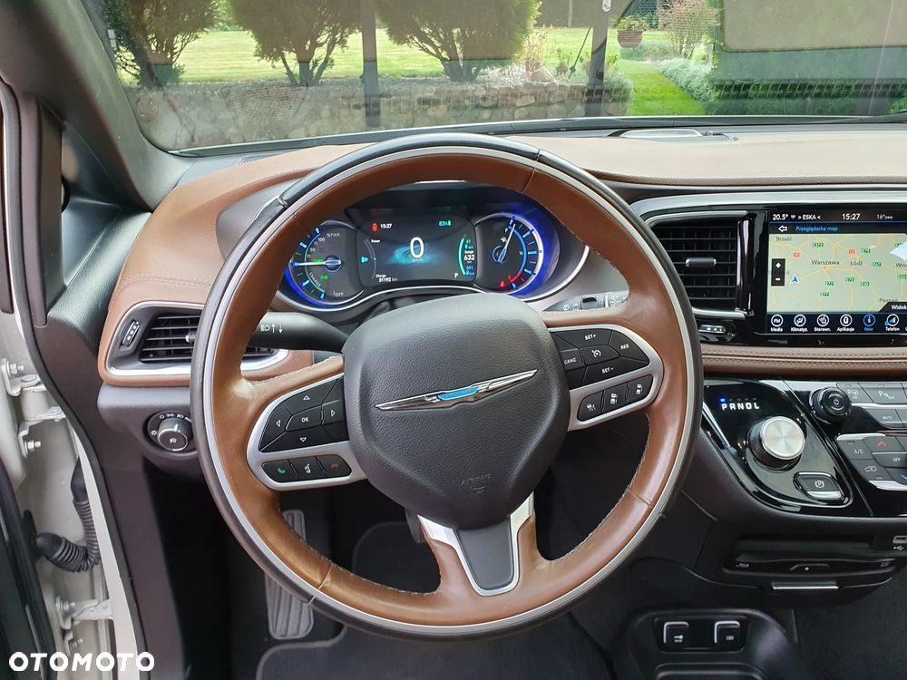 Chrysler Pacifica - 29