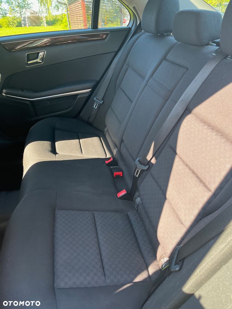 Mercedes-Benz Klasa E 220 CDI BlueEff Elegance - 9