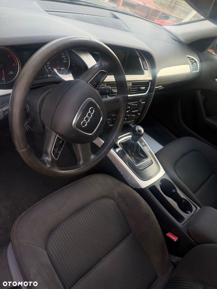 Audi A4 Limousine 2.0 TDI - 6