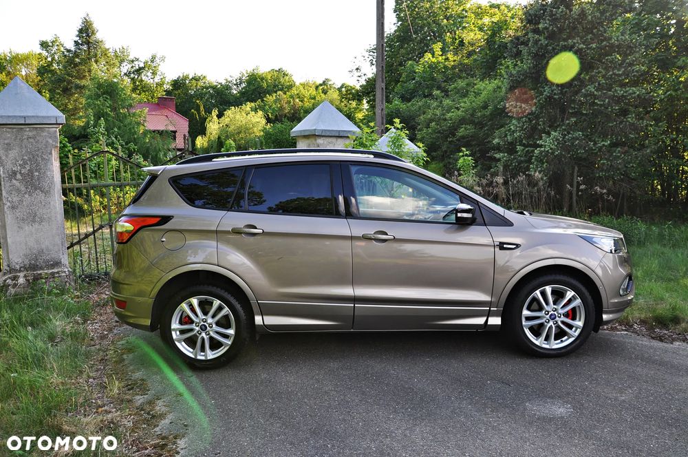 Ford Kuga 2.0 TDCi 4x4 ST-Line - 2